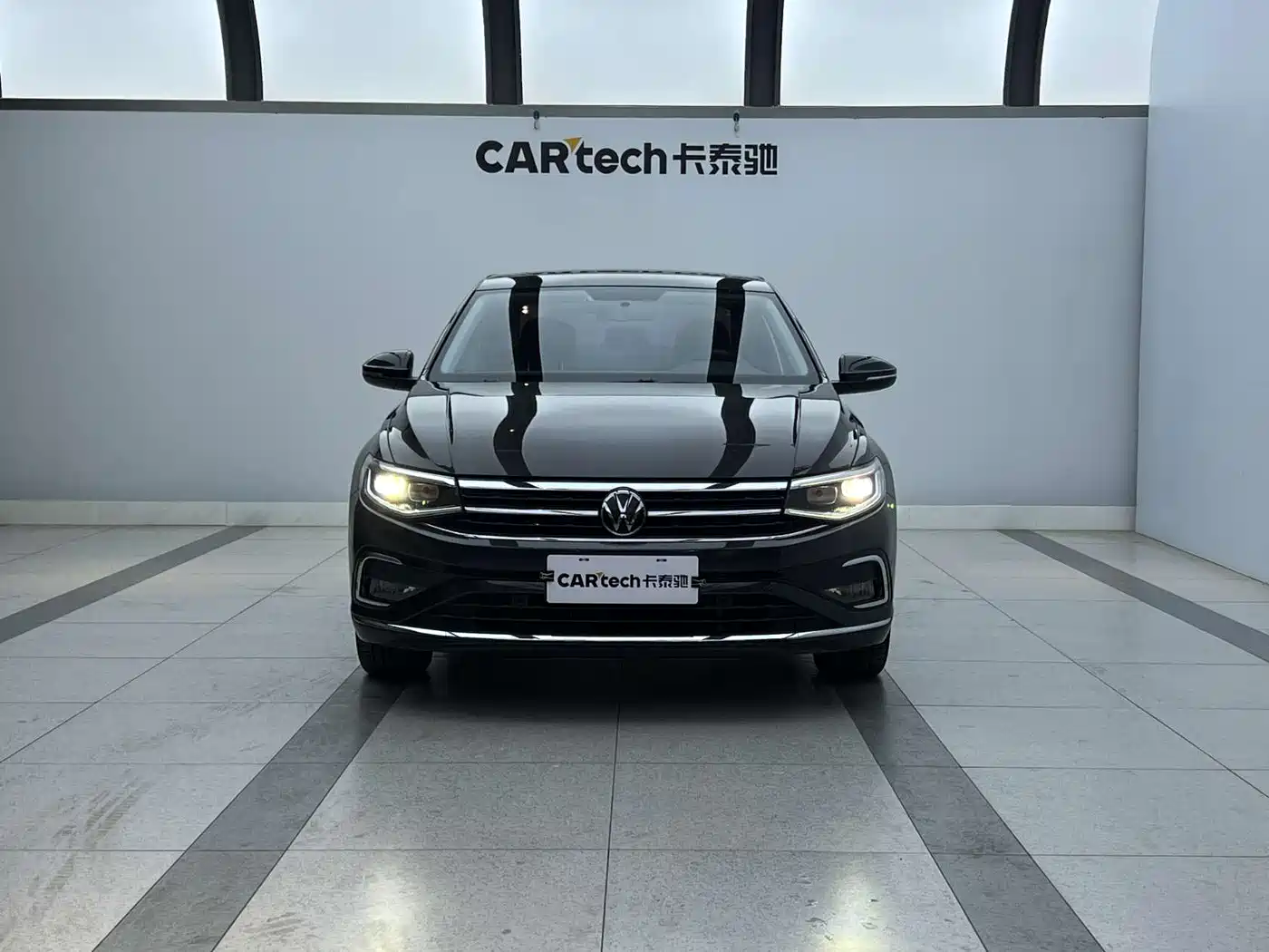Volkswagen Bora 2023 Model 280TSI DSG Comfort Edition фото 4