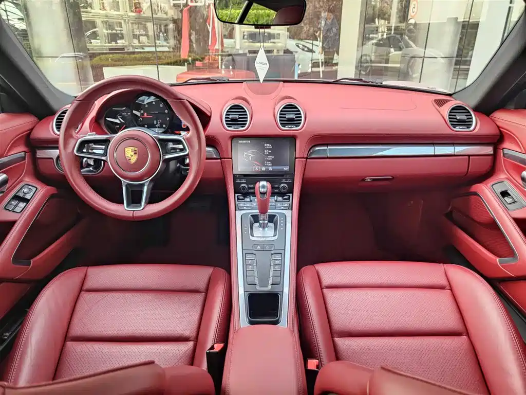 Porsche 718 2020 Cayman 2.0T фото 6