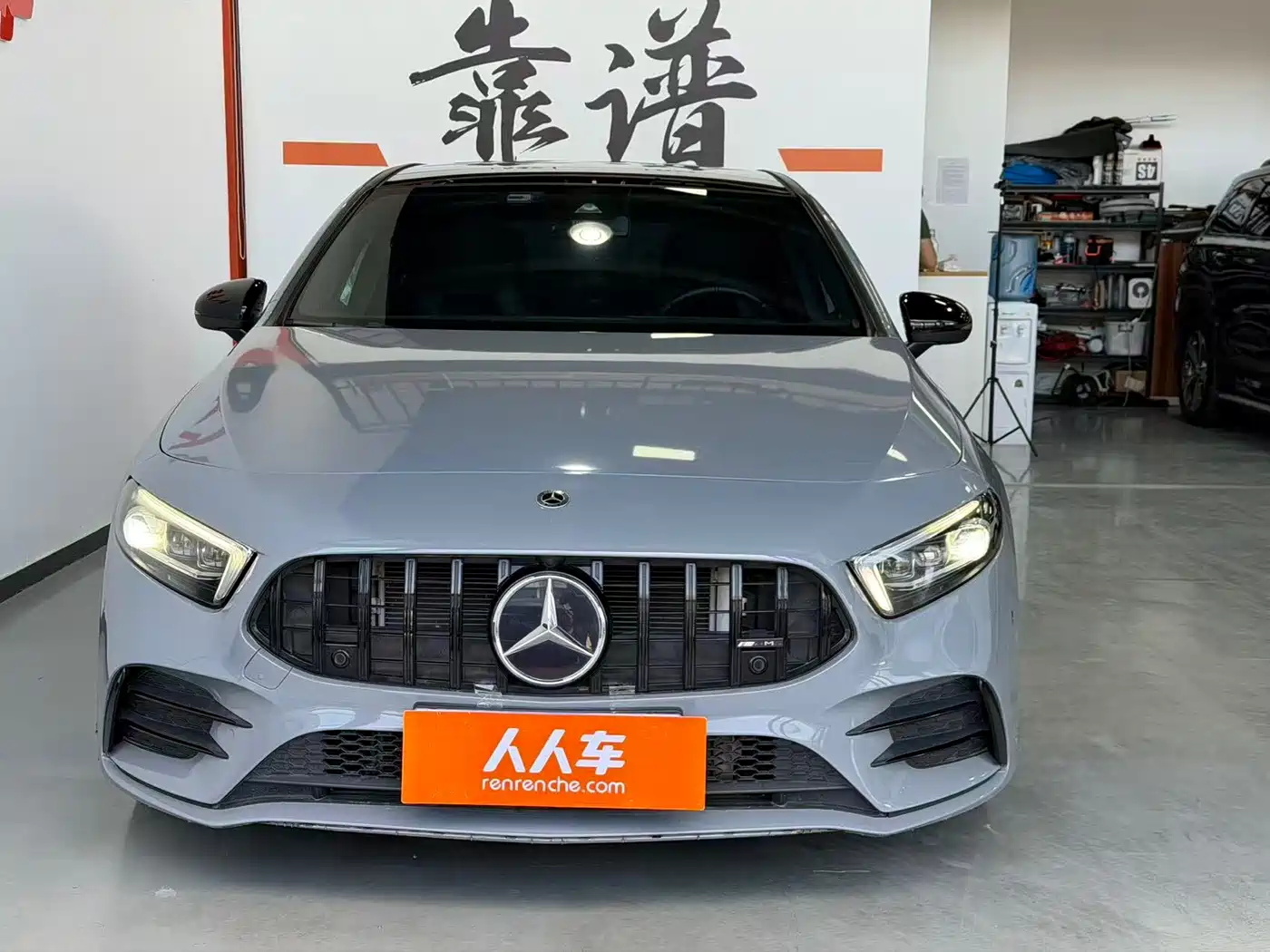 Mercedes-Benz A-Class AMG (Import) 2022 AMG A 35 4MATIC фото 2