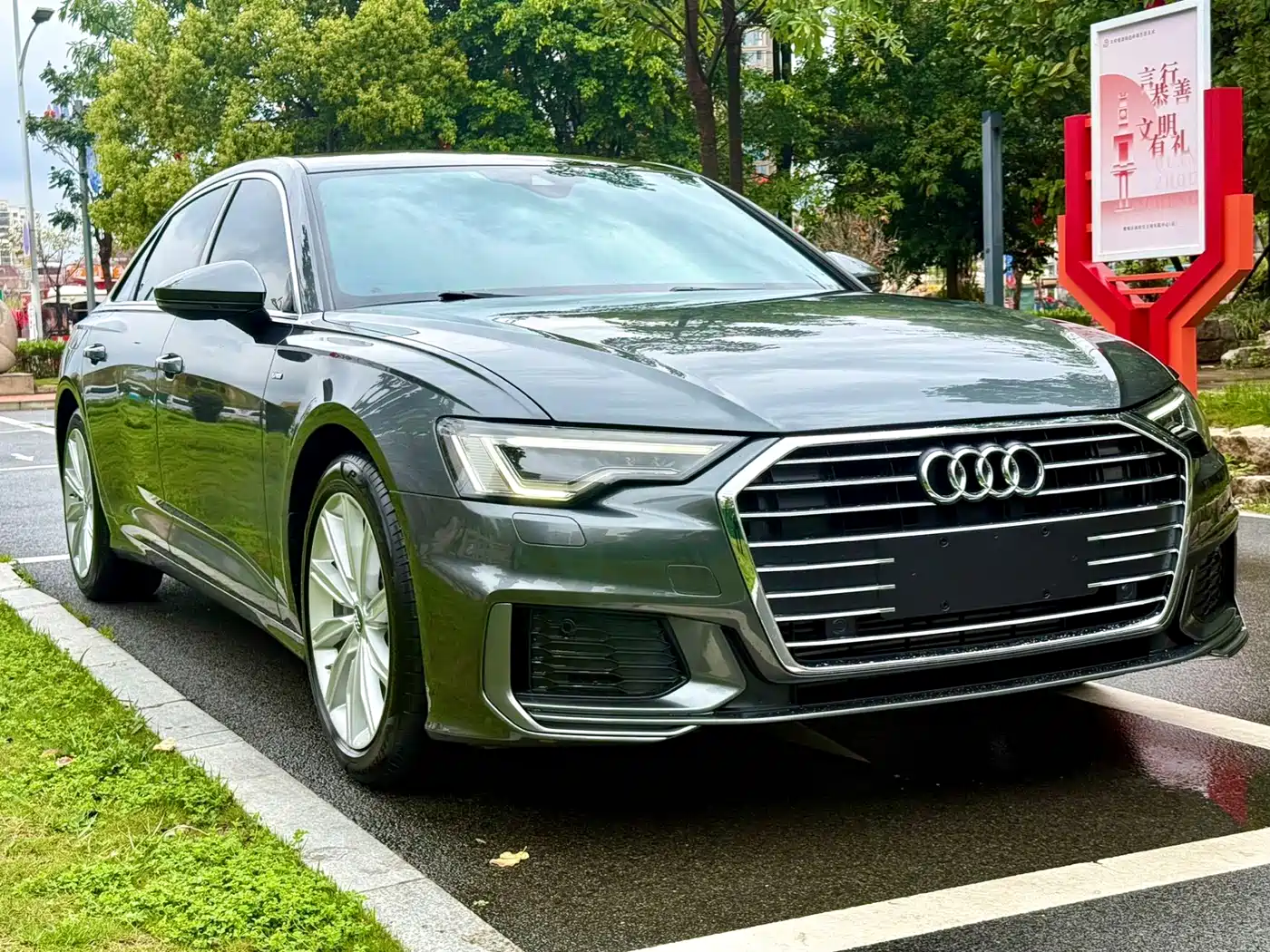 Audi A6L 2021 45 TFSI quattro Exclusive Sport фото 3