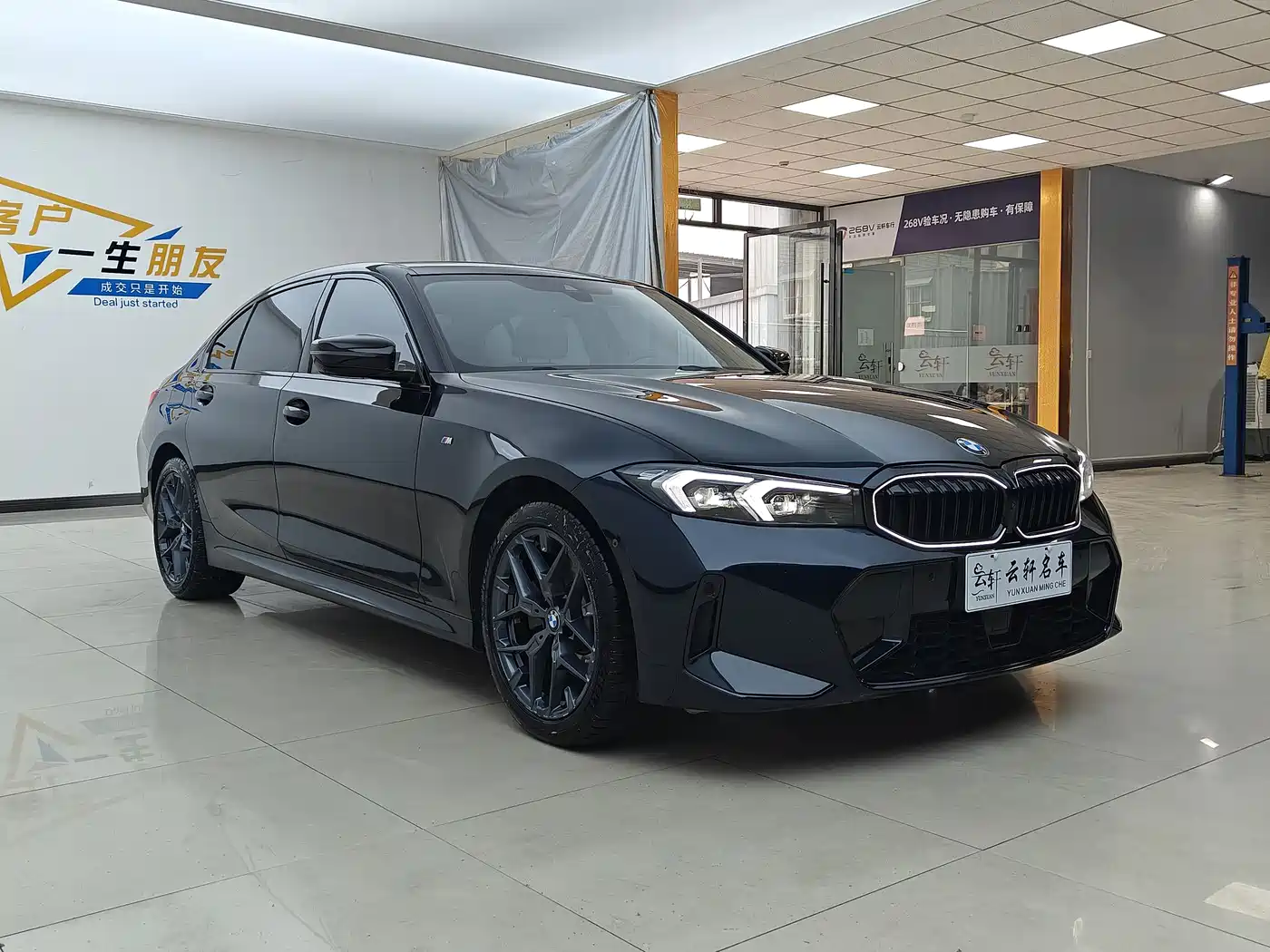 BMW 3 Series 2025 330Li M Sport Night Edition фото 3