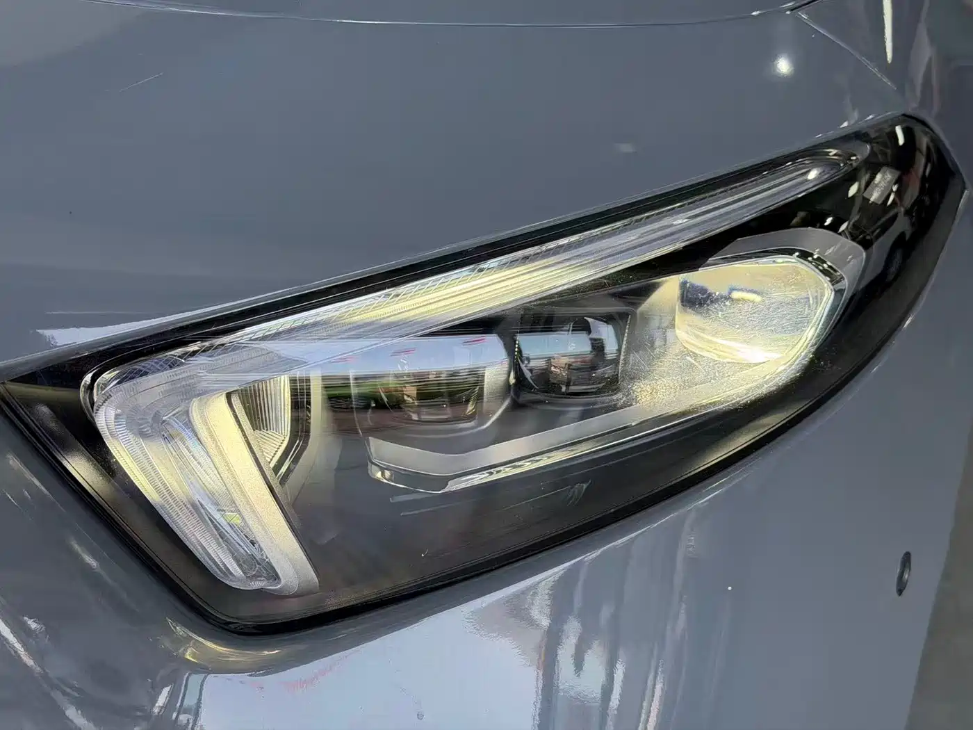 Mercedes-Benz A-Class AMG (Import) 2022 AMG A 35 4MATIC фото 3