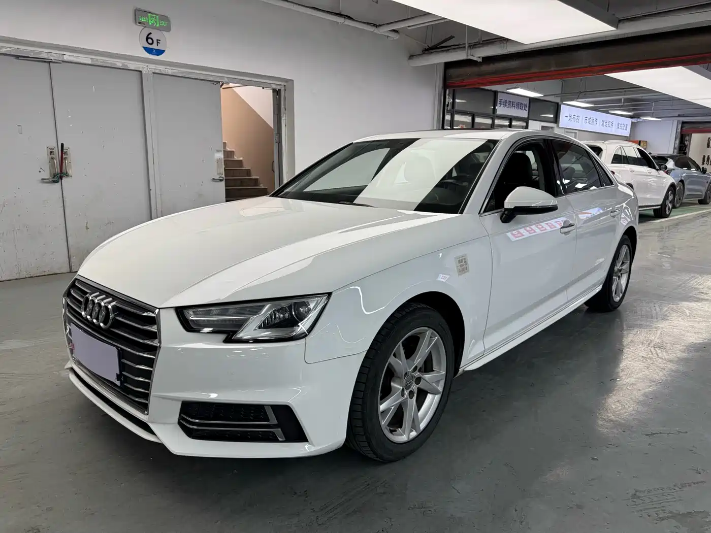 Audi A4L 2019 40 TFSI Progressive (China VI)