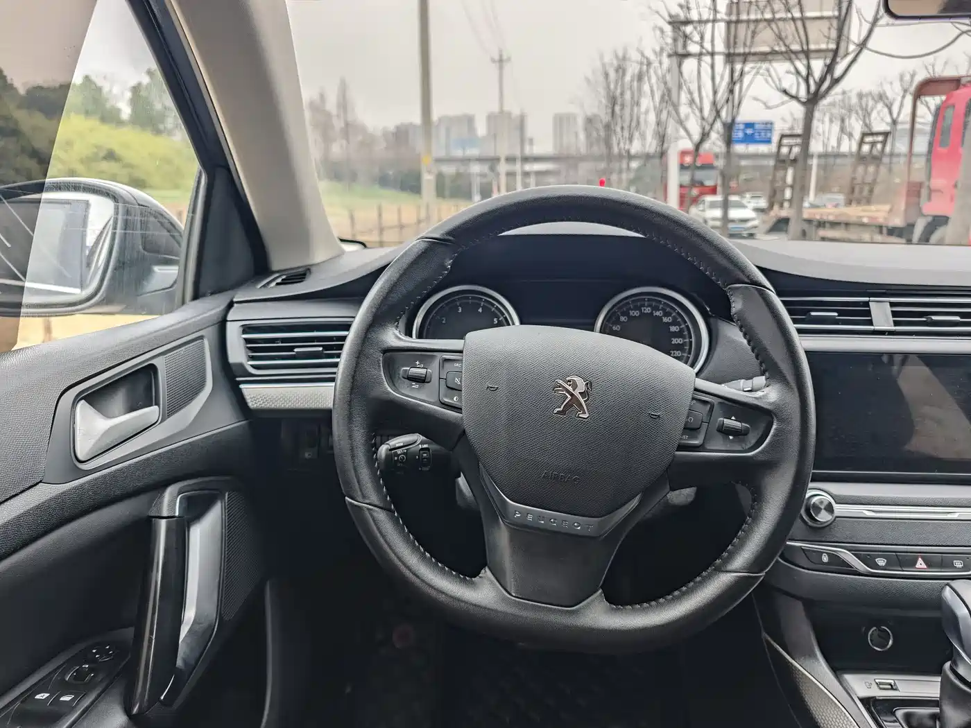 Peugeot 408 2020 360THP 10th Anniversary Premium Edition фото 8