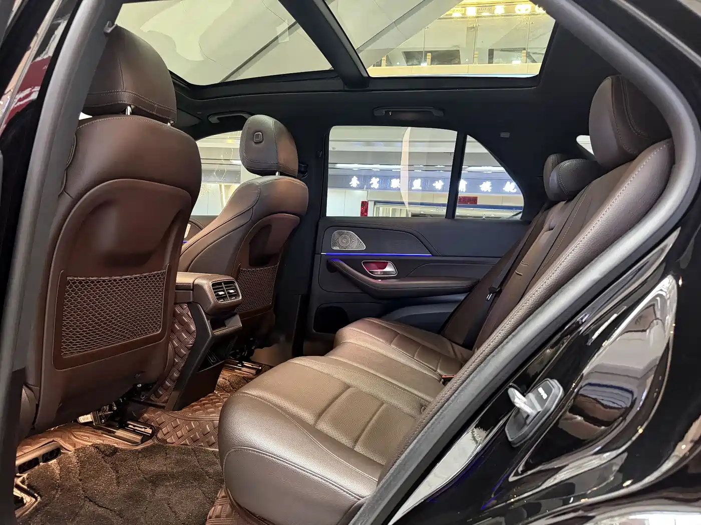 Mercedes-Benz GLE 2022 GLE 350 4MATIC Luxury фото 8