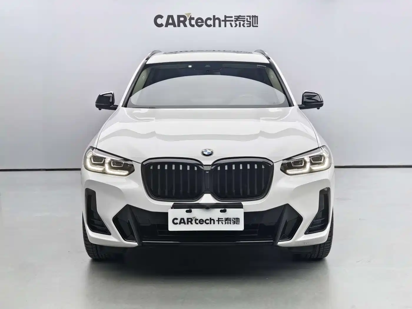 BMW X3 2022 xDrive30i Leading M Night Package фото 2