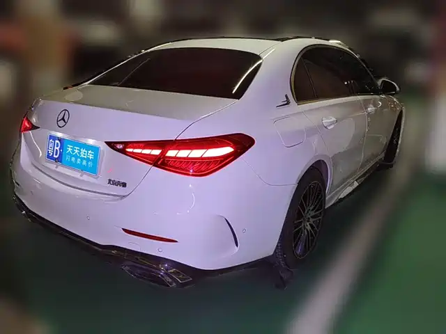 Mercedes-Benz C-Class 2023 Facelift C 260 L Sport Edition — фото 2