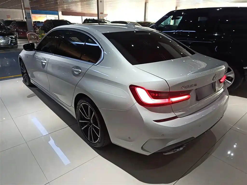 BMW 3 Series 2021 Facelift 320Li M Sport Package фото 23