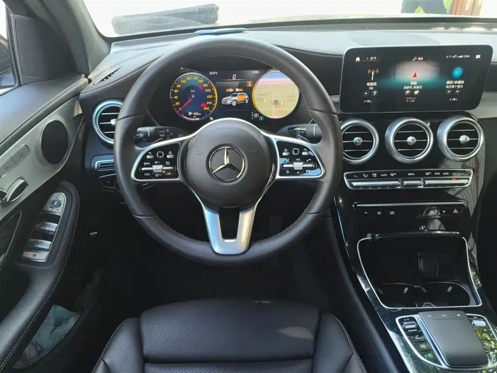 Mercedes-Benz GLC 2022 Facelift III GLC 260 L 4MATIC Dynamic фото 6