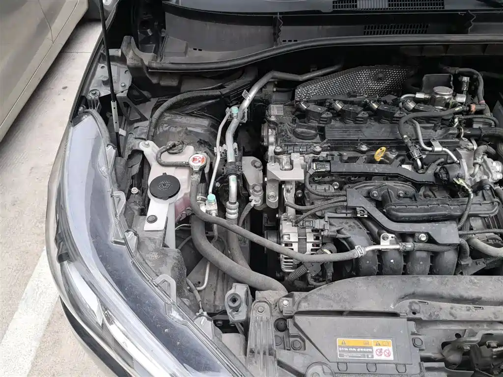 Toyota Corolla Cross 2022 2.0L Elite Edition фото 22