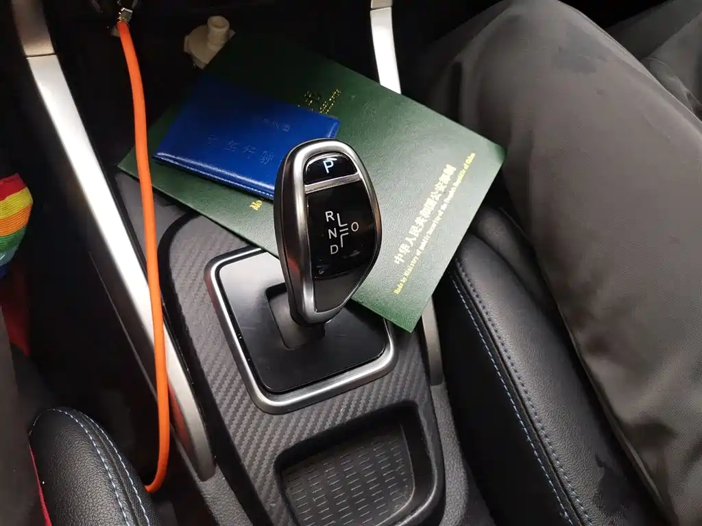 BYD Yuan New Energy 2018 EV360 Smart Connected Cool Edition фото 10