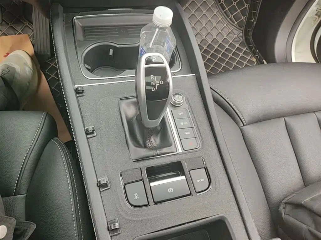 BYD Song MAX 2019 1.5T Auto Smart Connect Premium 6-seater China VI фото 14