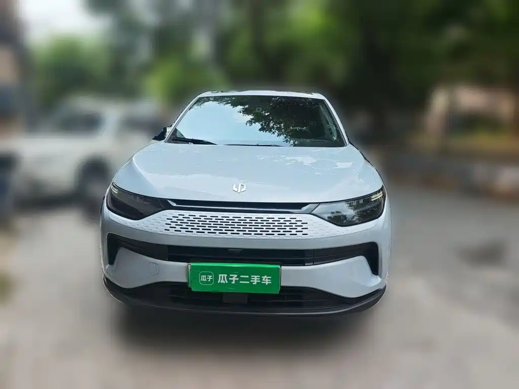 Photo 2 - Leapmotor C11