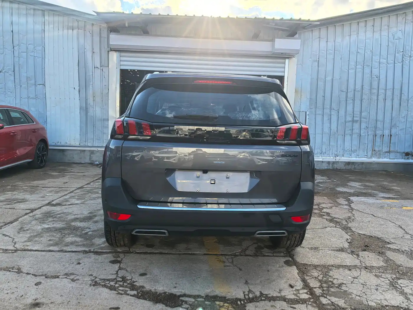 Peugeot 5008 фото 5