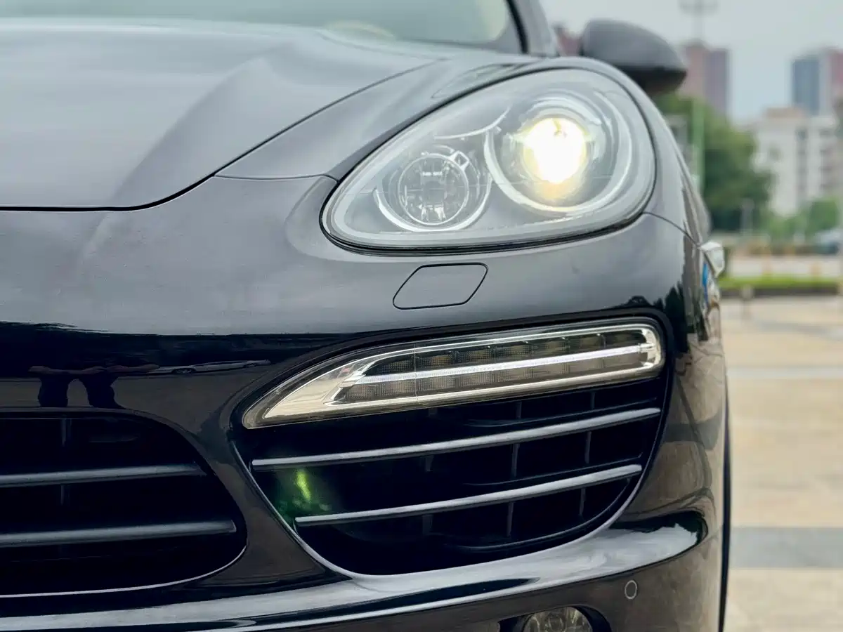 Porsche Cayenne 2011 Cayenne 3.0T фото 13