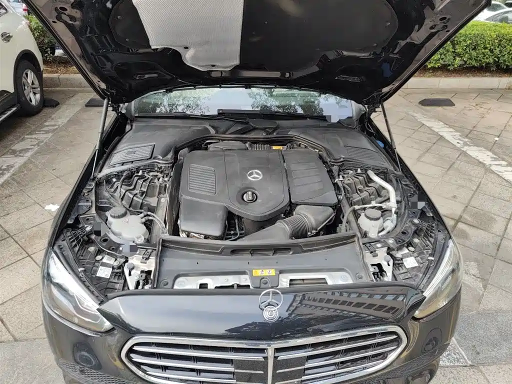 Mercedes-Benz C-Class 2024 Second Facelift C 260 L фото 16