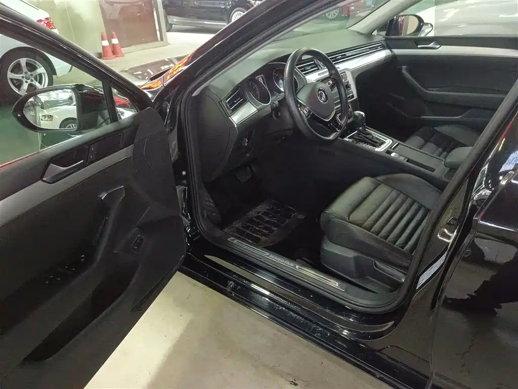 Volkswagen Magotan 2019 280TSI DSG Comfort China VI фото 12