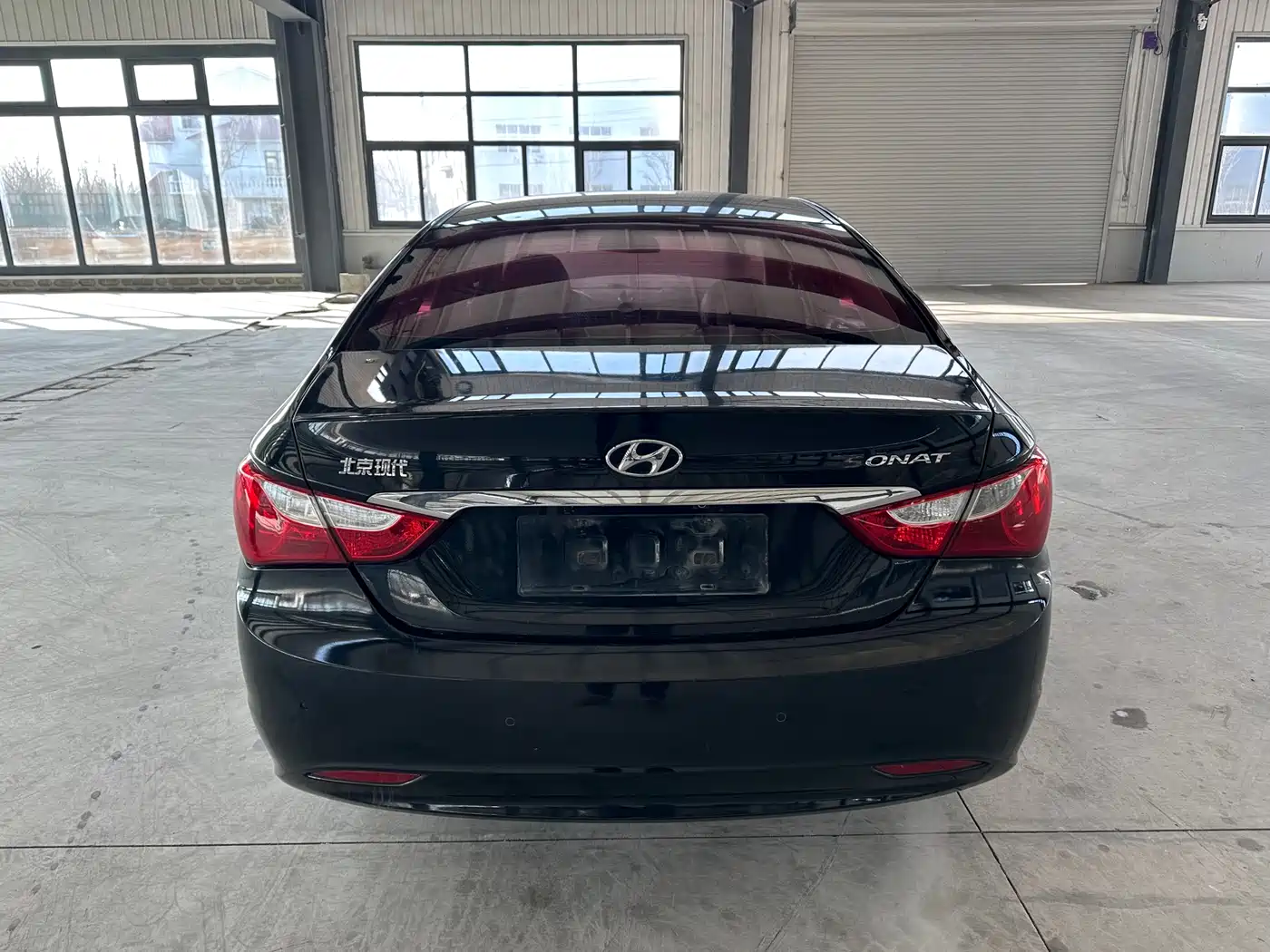 Hyundai Sonata 2011 2.0L Auto Leading Edition фото 6
