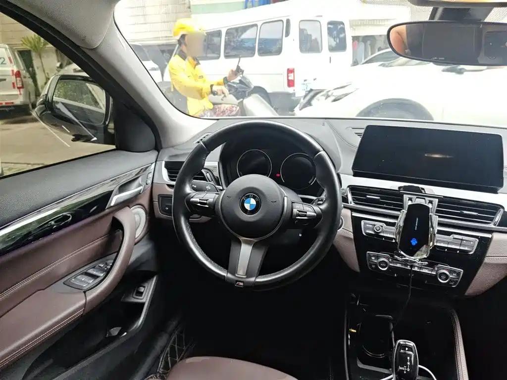 BMW X2 2021 sDrive25i M Sport Package фото 11