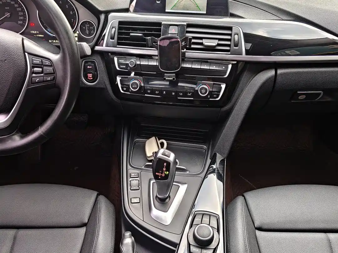 BMW 3 Series 2018 320Li Fashion Style фото 11