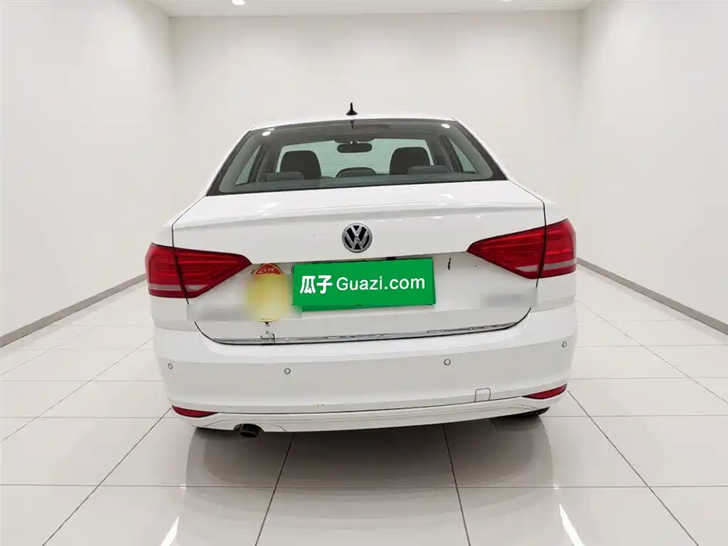 Volkswagen Lavida 2018 Classic 1.5L Manual Comfort China VI фото 5