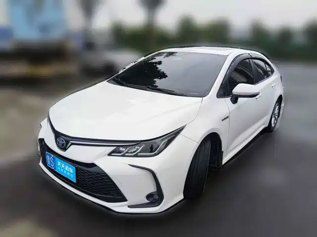 Toyota Corolla 2023 1.8L Smart Hybrid Dual Engine Elite Edition — фото 1