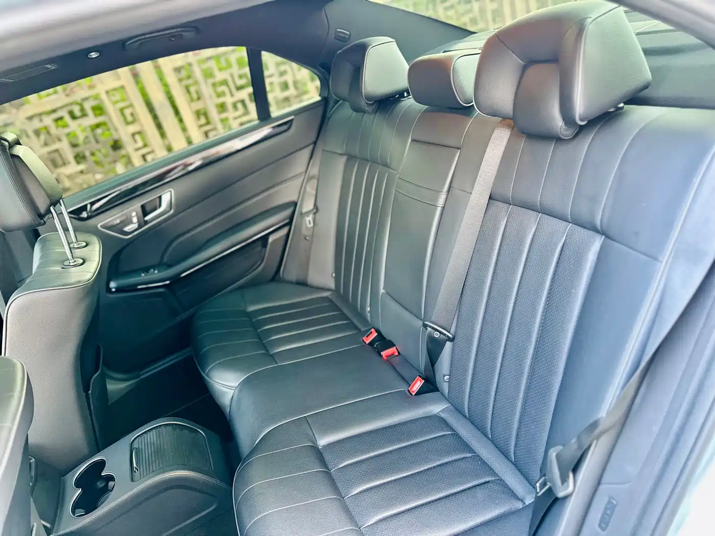 Mercedes-Benz E-Class 2015 Facelift E 260 L Sport фото 15