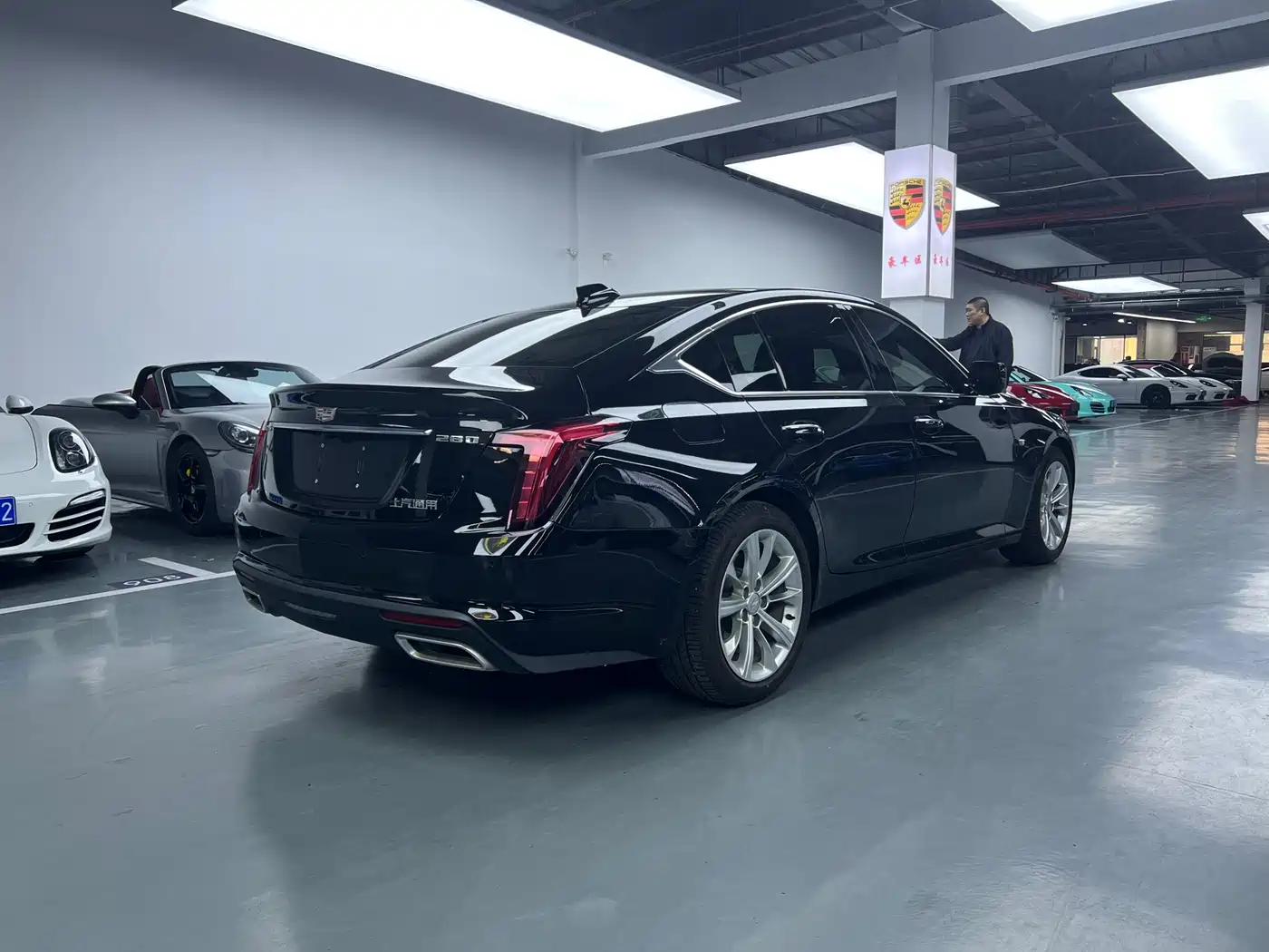 Cadillac CT5 2024 28T Luxury Model фото 11