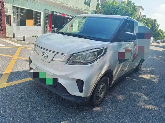 saic-maxus chase-ev30