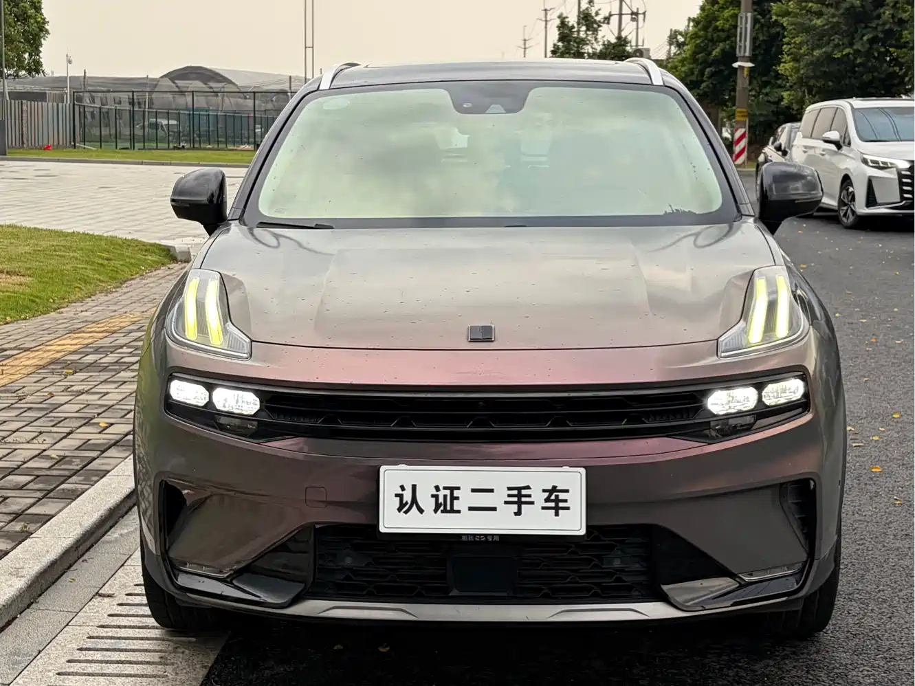 Lynk & Co 06 2020 1.5T Halo фото 3
