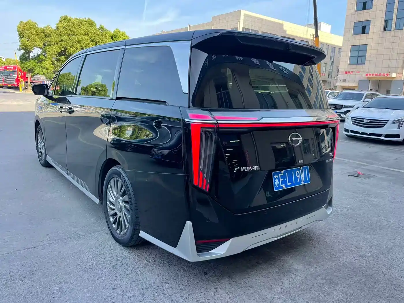 GAC Trumpchi Trumpchi M8 2023 Model Master Series Hybrid Royal Edition фото 9