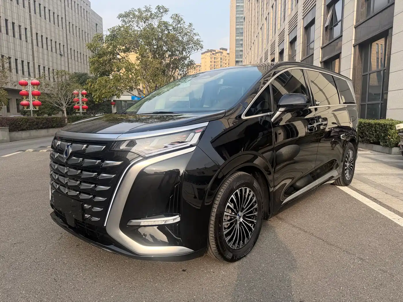 Denza D9 2024 DM-i 980 AWD Prestige