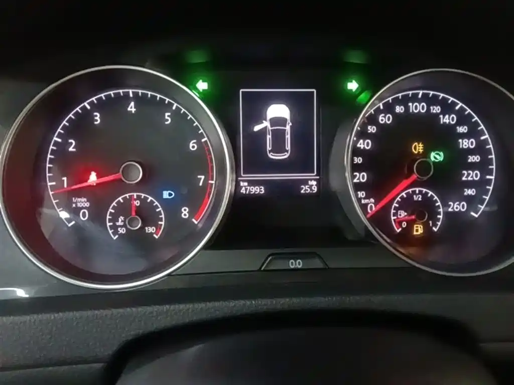 Volkswagen Golf 2018 230TSI Automatic Comfort фото 12