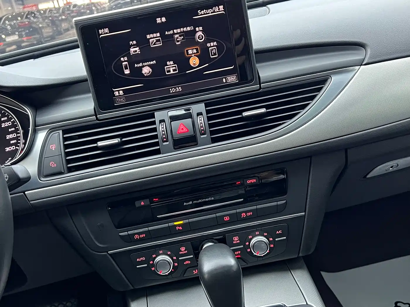 Audi A6L 2018 30th Anniversary 35 TFSI Fashion фото 7