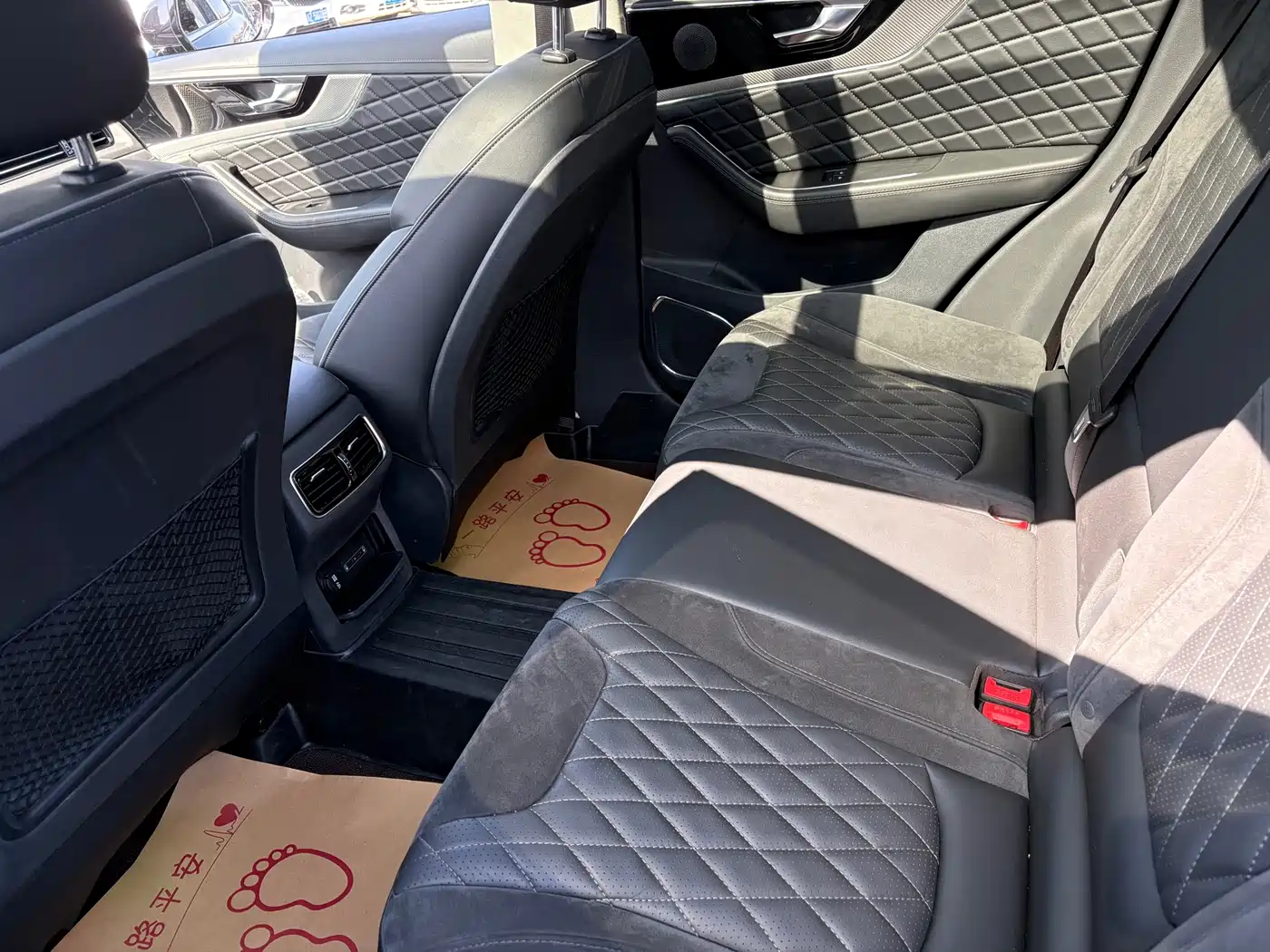 Hongqi HS5 2019 2.0T Intelligent Flagship 4WD Version фото 12