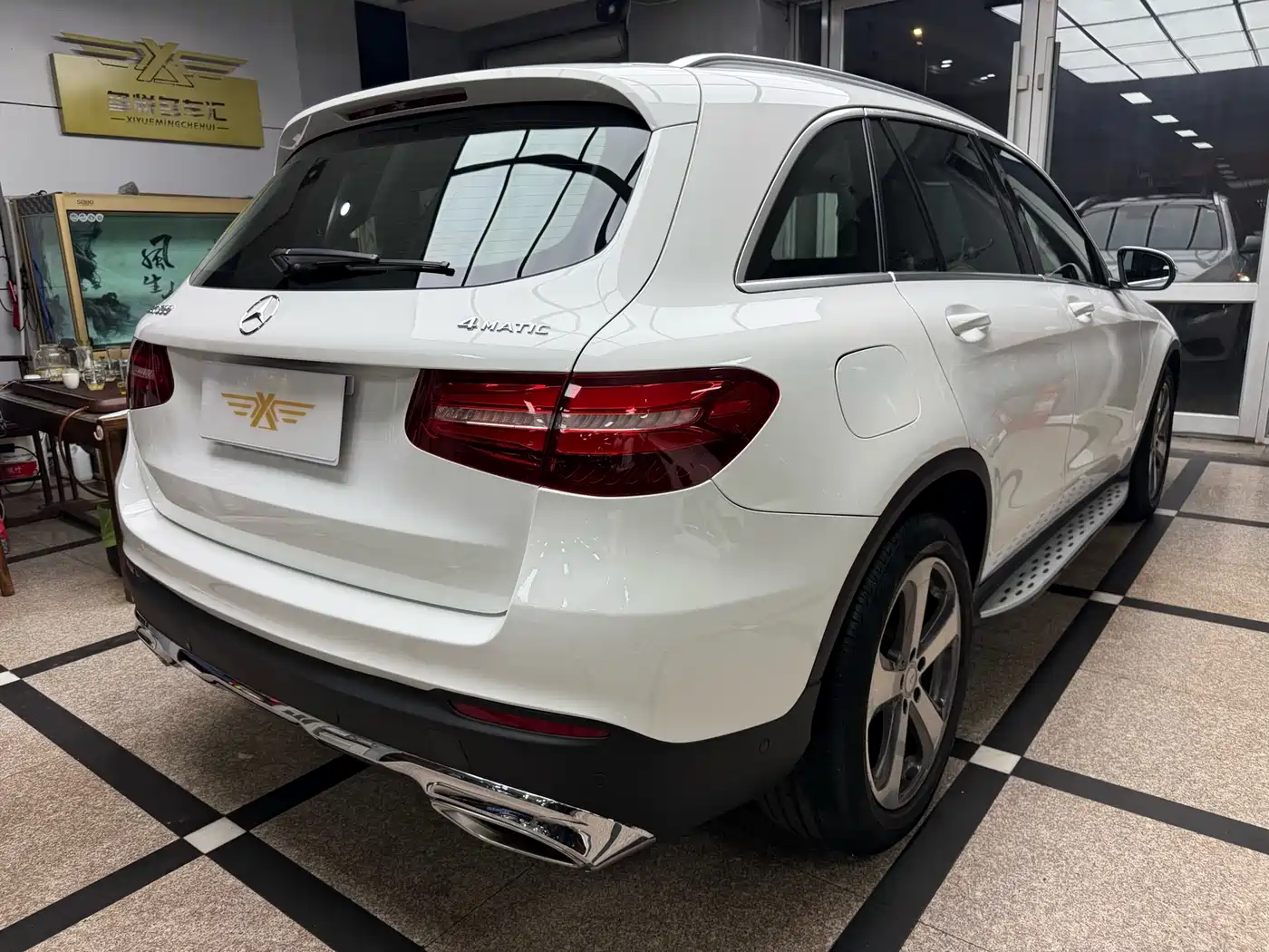 Mercedes-Benz GLC 2016 GLC 300 4MATIC Dynamic фото 5