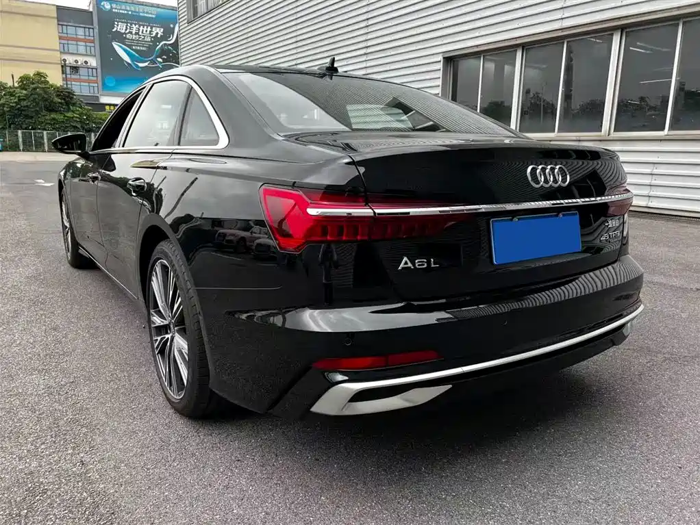 Audi A6L 2025 Model Year Facelift 45 TFSI quattro Premium Sport фото 4