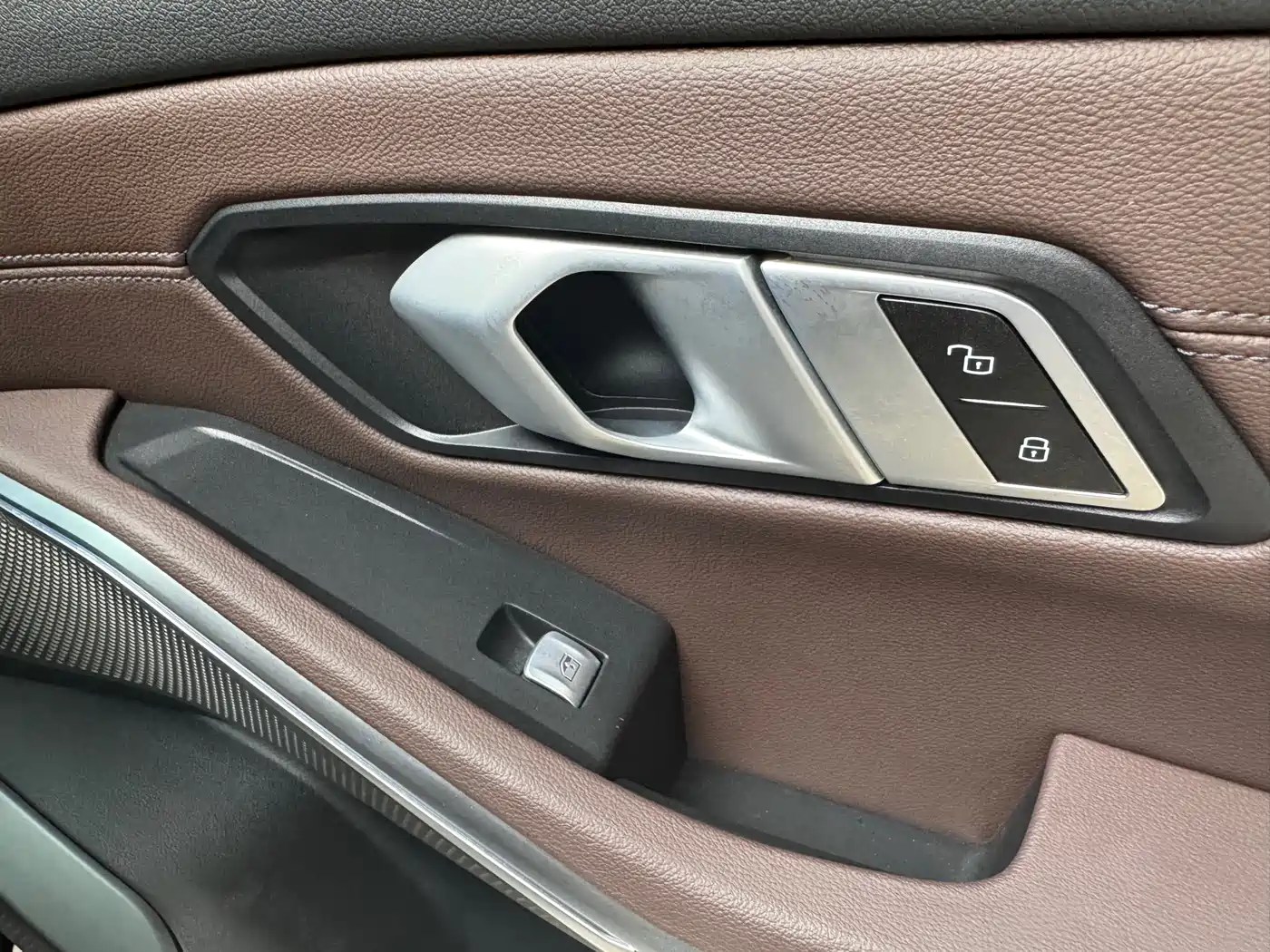 BMW i3 2024 eDrive 35 L фото 22