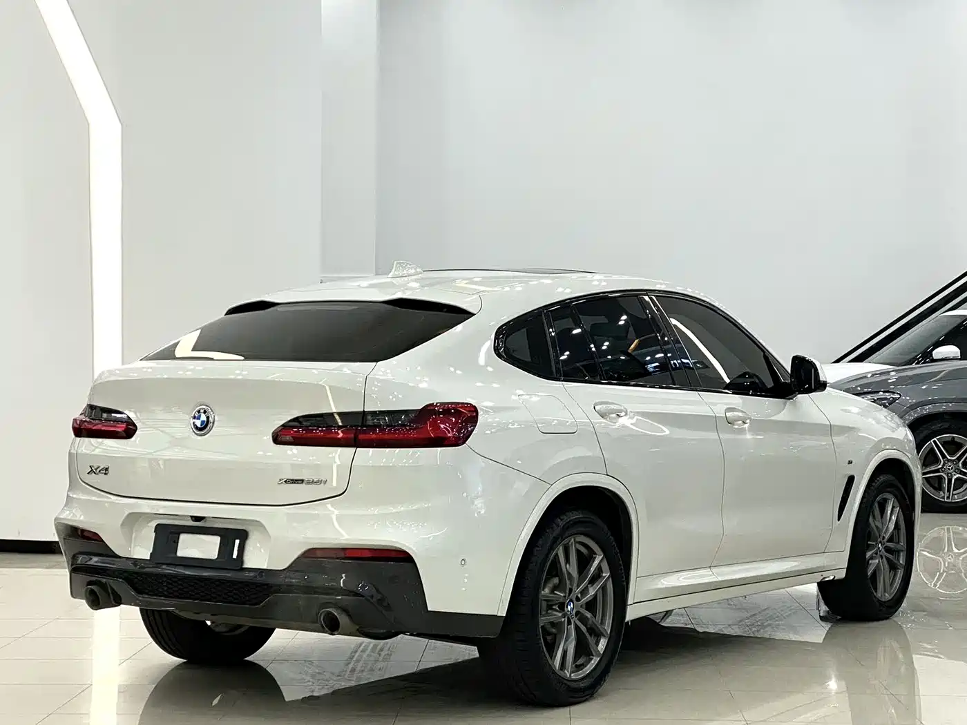 BMW X4 2019 xDrive25i M Sport Package фото 13