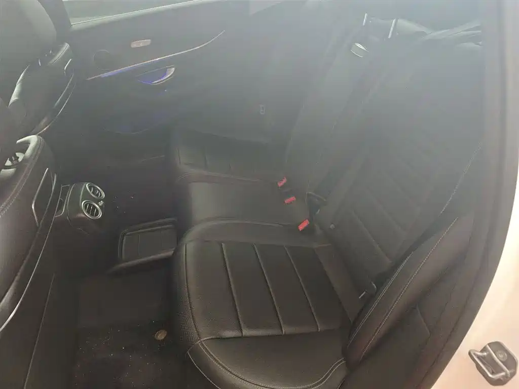 Mercedes-Benz E-Class 2018 Facelift E 200 L Sport 4MATIC фото 13