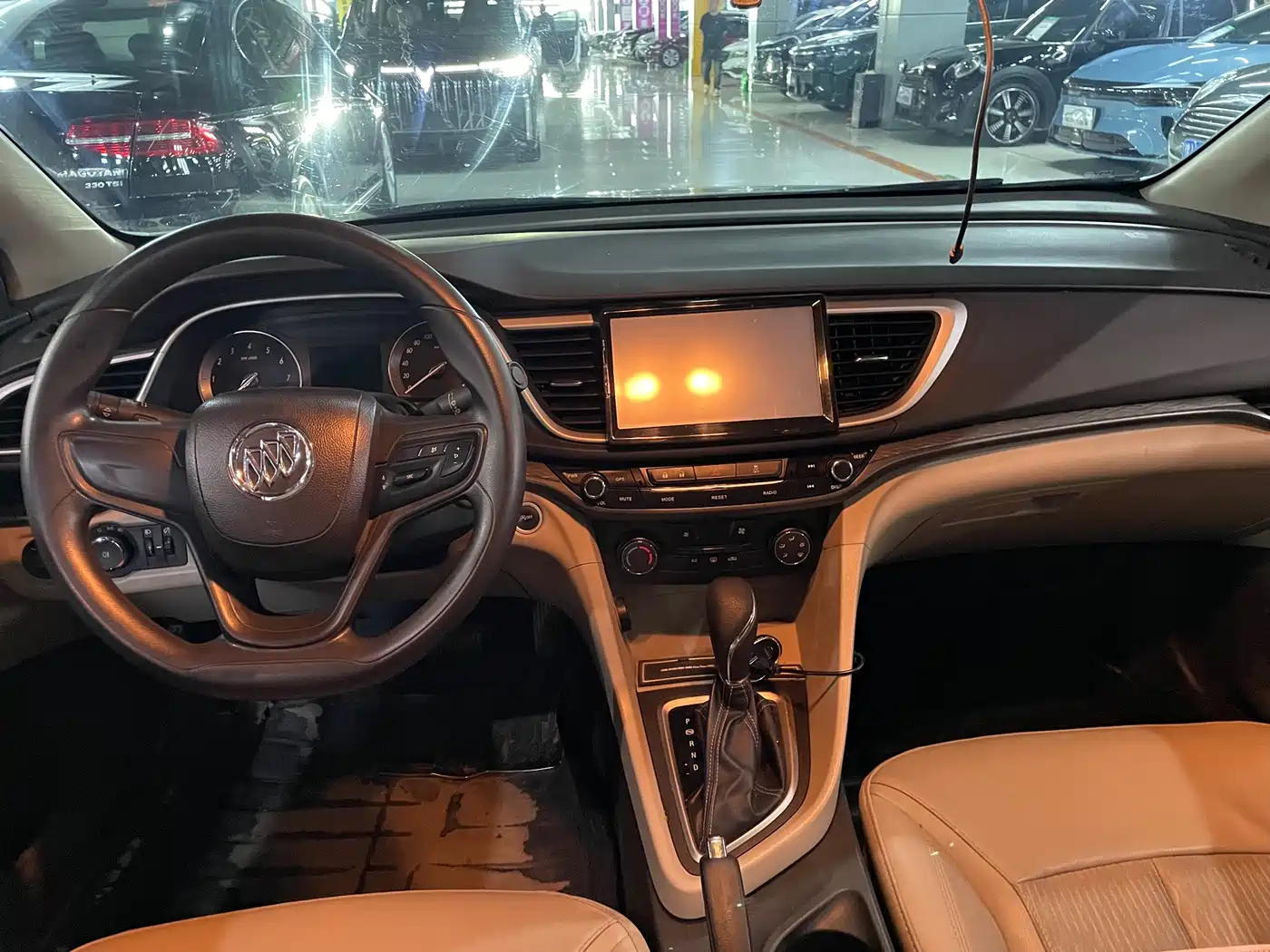 Buick Excelle 2016 15N Automatic Elite фото 3
