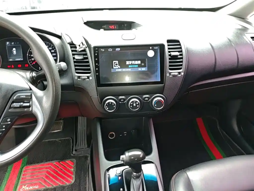 KIA K3