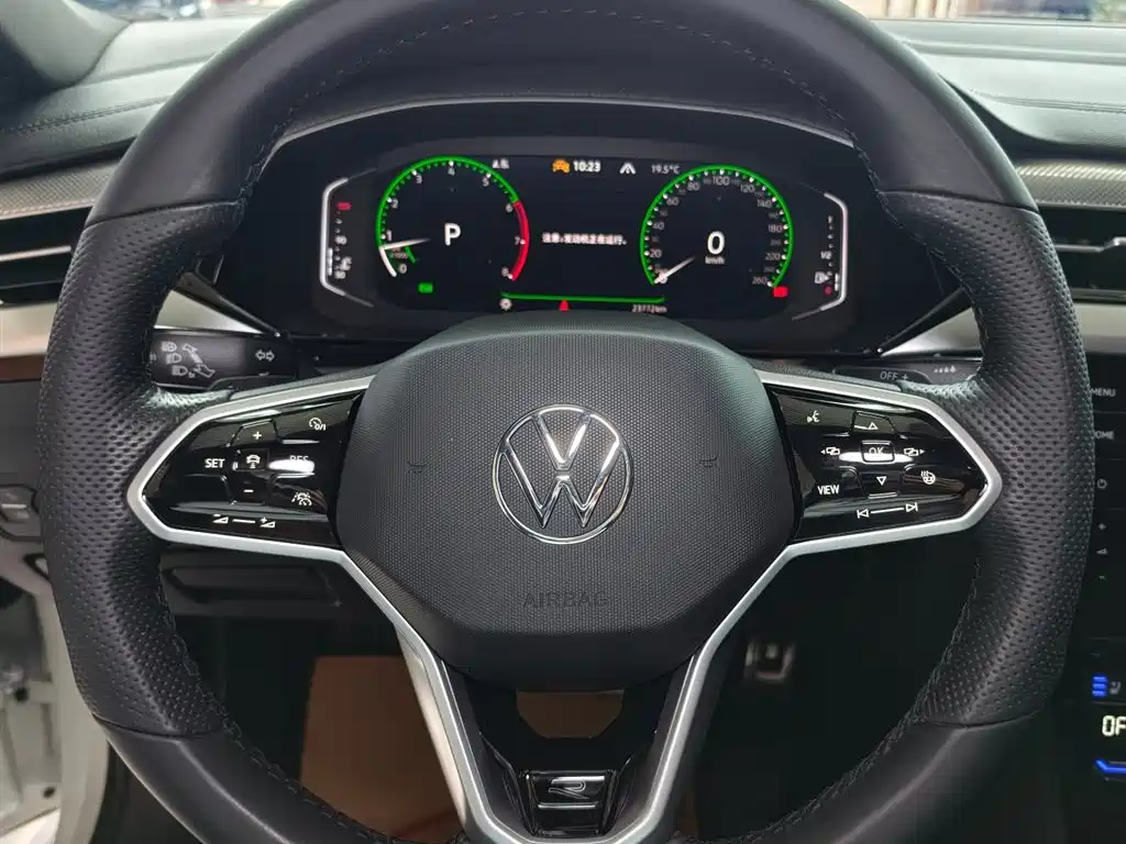 Volkswagen FAW-Volkswagen CC 2024 380TSI Eye-catching Public Sharing Edition фото 9