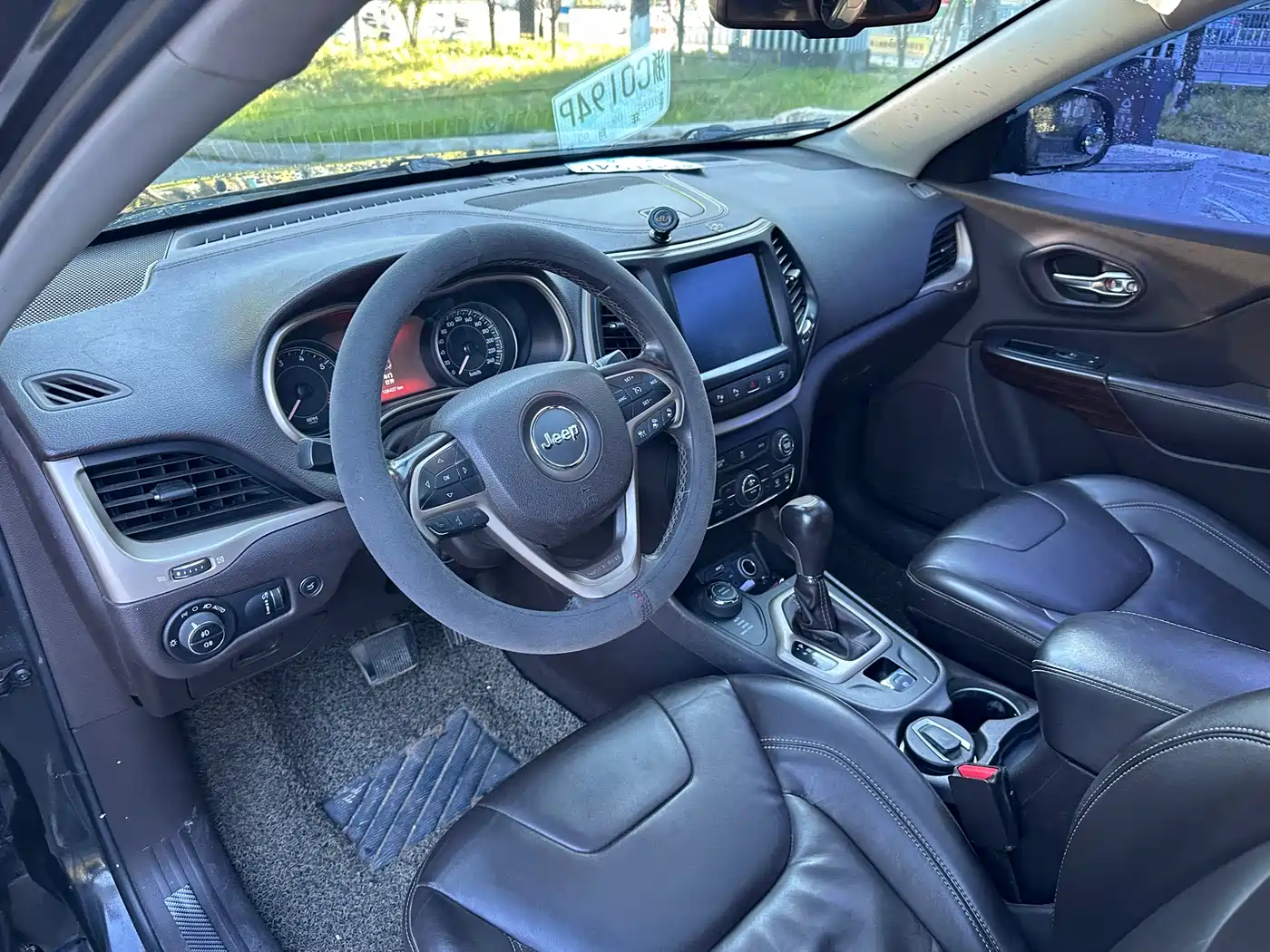 Jeep Cherokee (Import) 2014 2014 2.4L Luxury