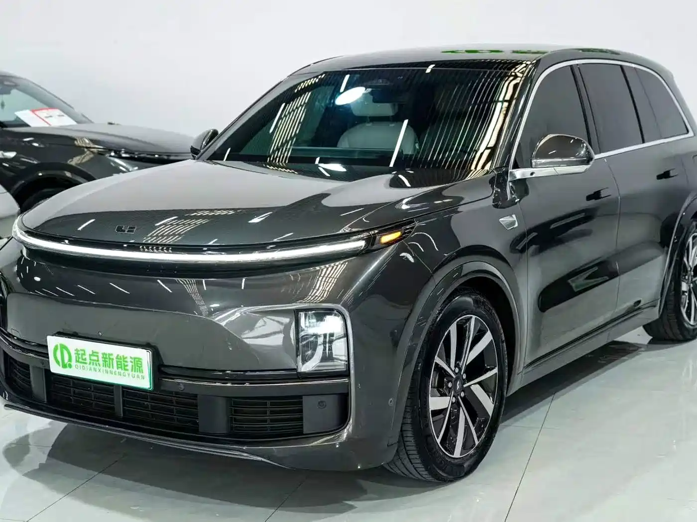 Li Auto L8 2023