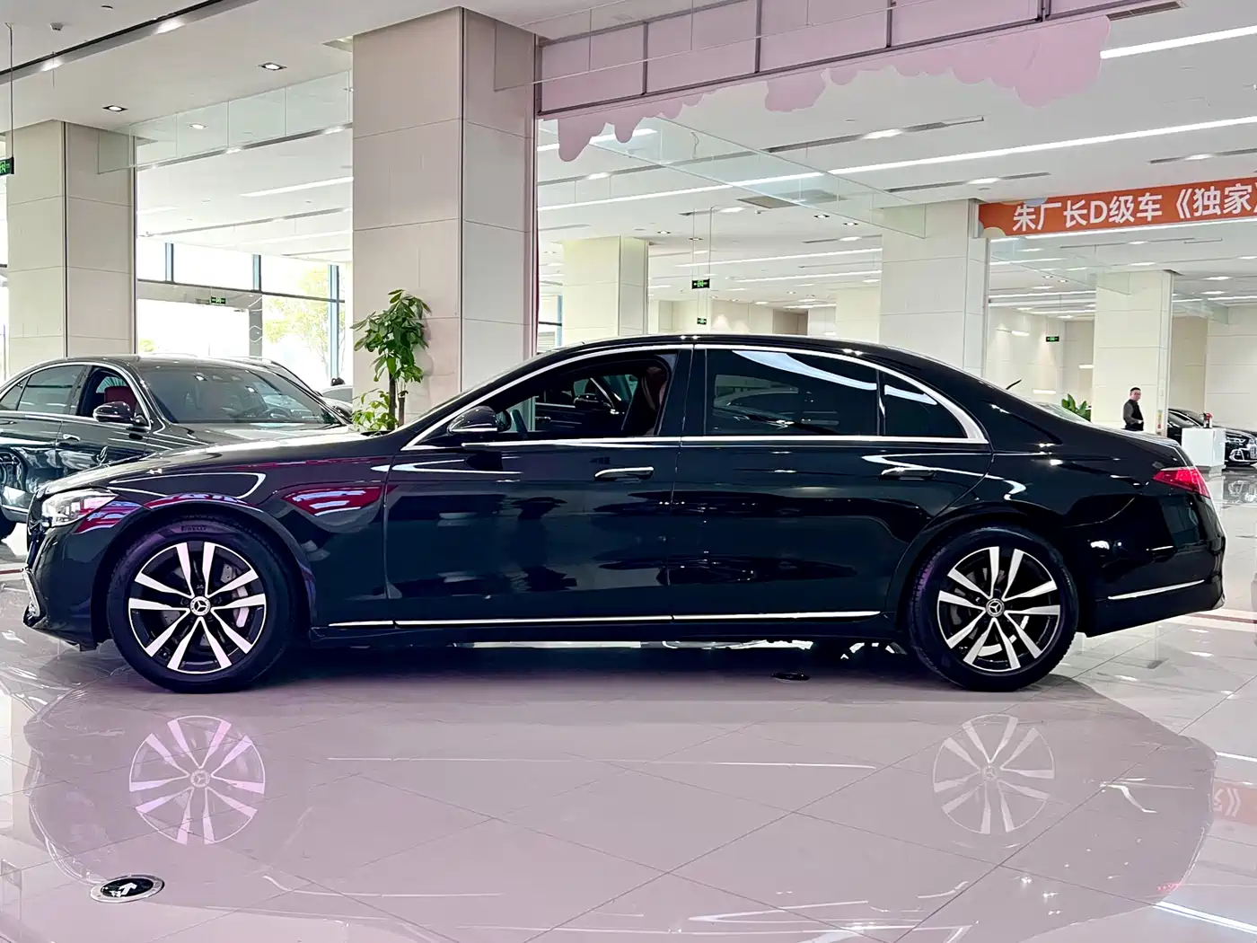 MERCEDES-BENZ S CLASS