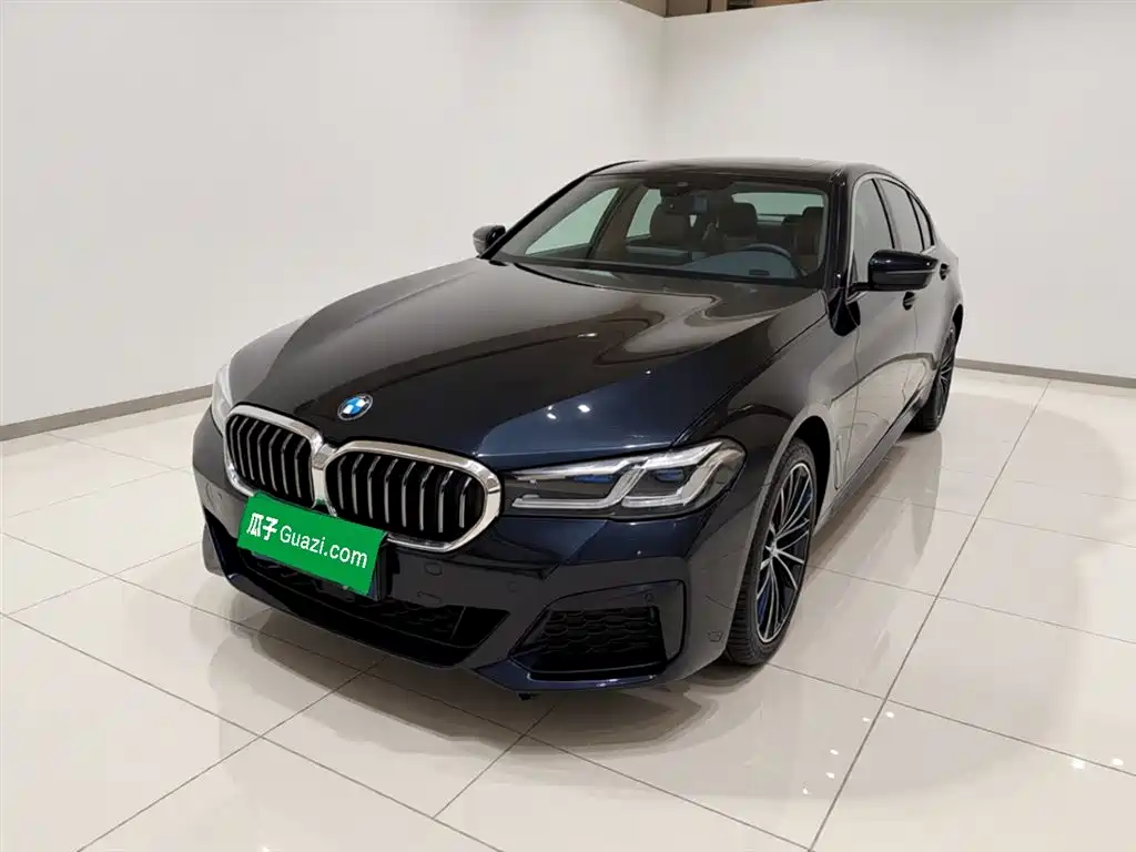 BMW 5 Series 2022 Model Second Facelift 530Li Leading M Sport Package