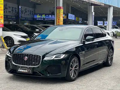 Jaguar XFL