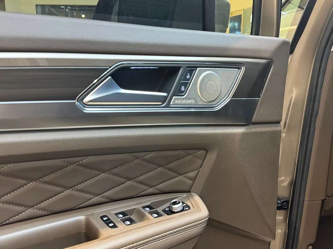 Volkswagen Viloran 2020 380TSI Flagship Edition фото 8