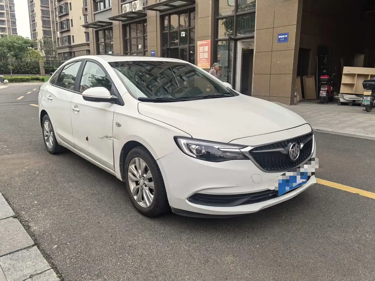 Buick Excelle 2019 15T DCT Connected Elite (China V) фото 2